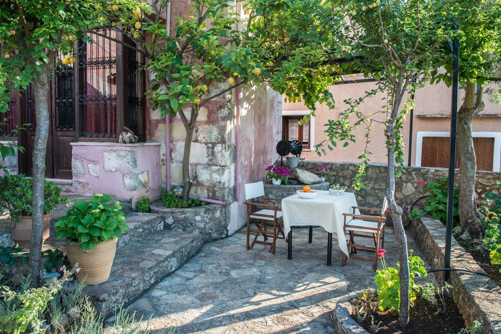 Antheia Houses Vámos Extérieur photo